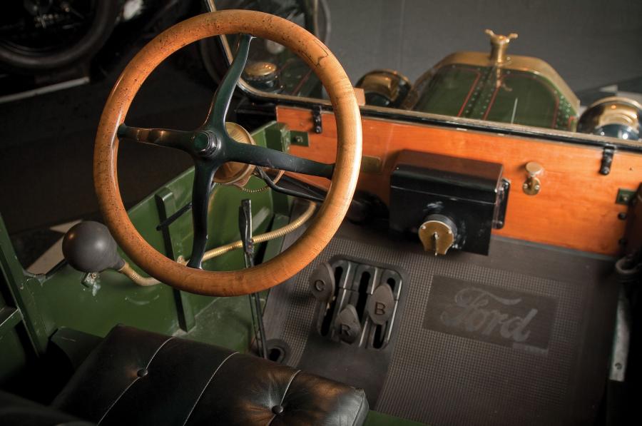  Ford Model T Mail Truck 1913 года  (фото 3 из 3)